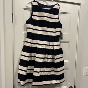 Vince Camuto party dress